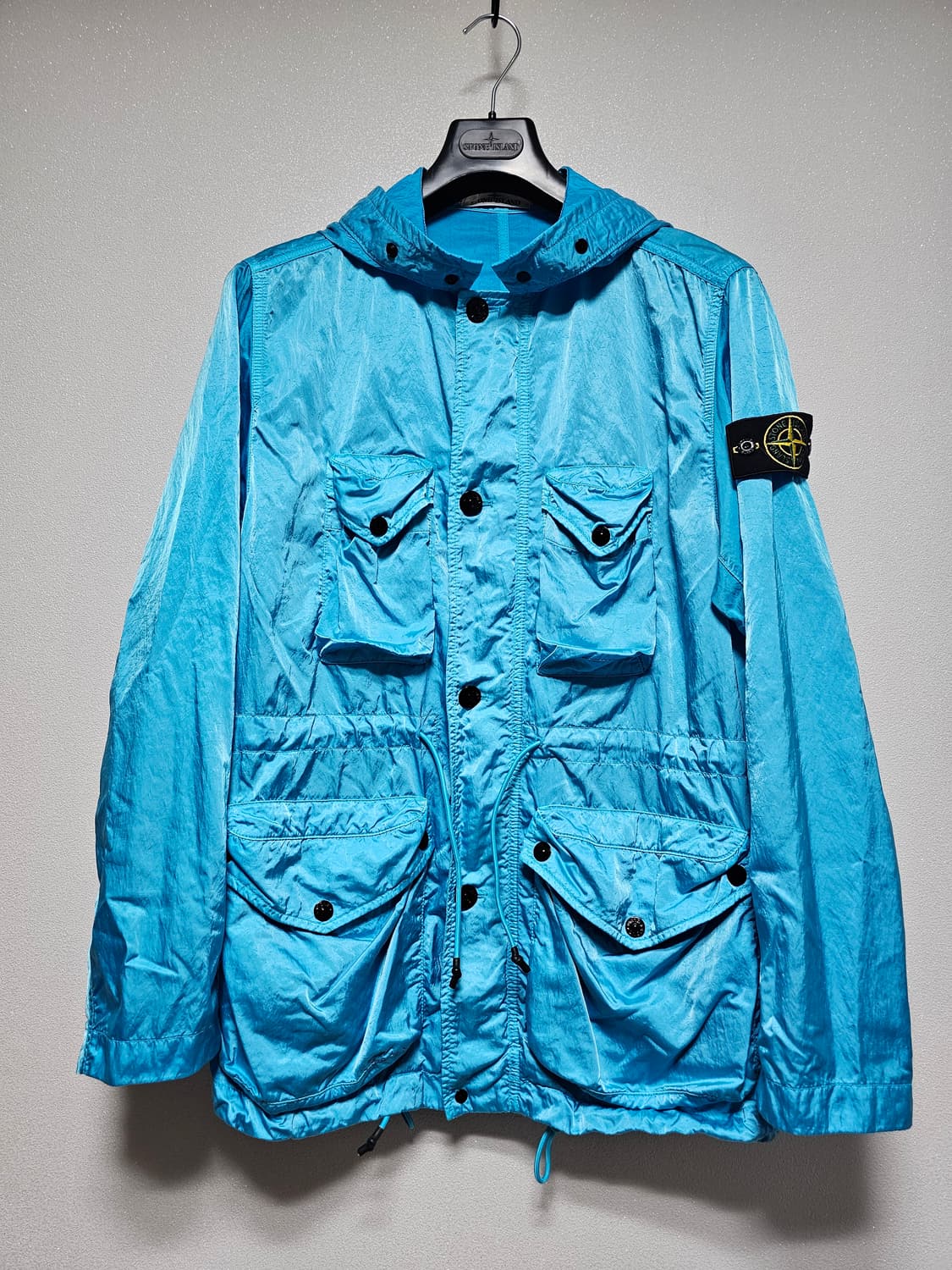 스톤아일랜드 NYLON RASO-TC 후드 자켓 상품이미지1