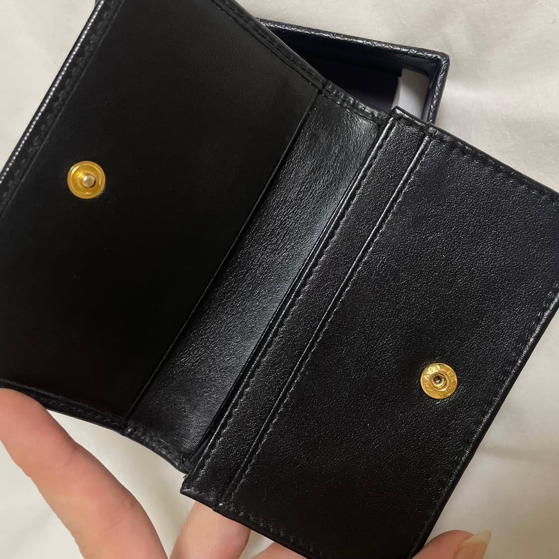 프라다 사피아노 카드지갑 명함지갑 블랙 풀박스 상품이미지3