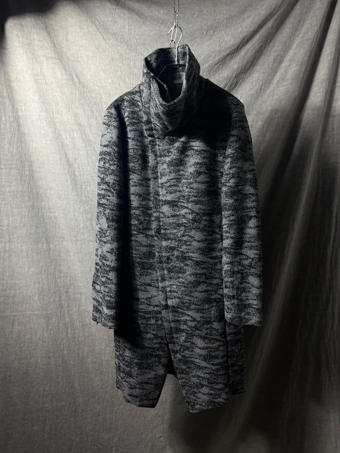 NO ID Textured Asymmetric Collar Coat  상품이미지2