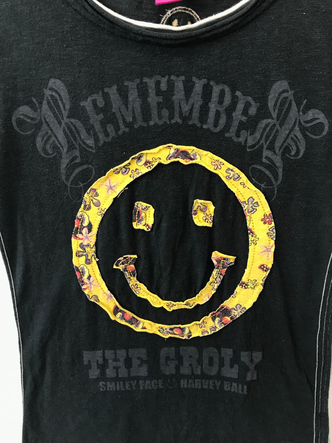 C.O.L.Z.A x Smiley Face Punk T-Shirt 상품이미지6