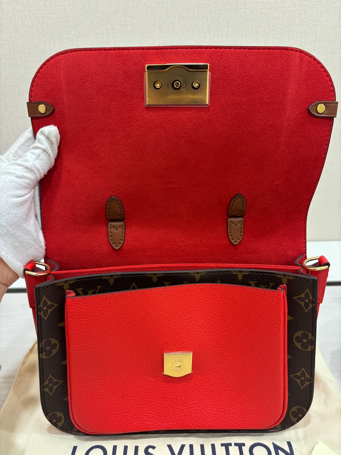 루이비통 모노그램 보쥐라르 숄더백 상품이미지4