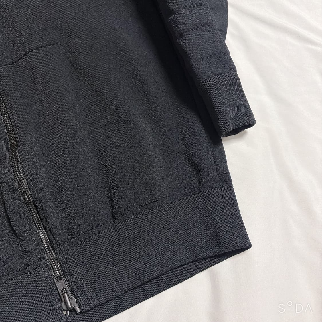 알렉산더왕 x h&m 엠보싱 후드집업 상품이미지7