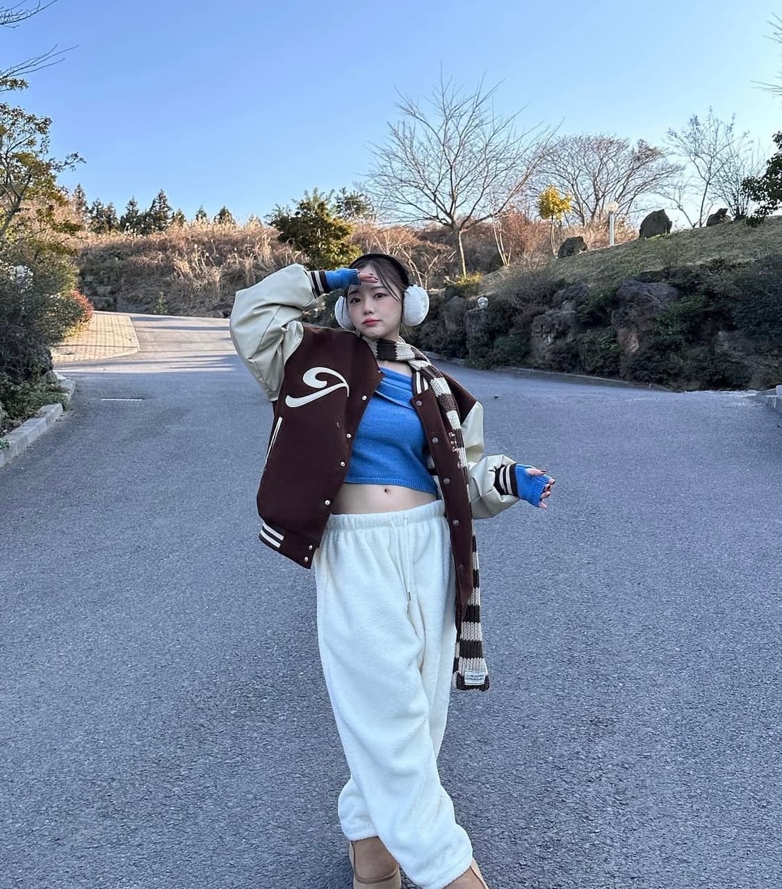 홍영기 키시닝 플리스 양털 뽀글이 조거 팬츠 상품이미지6