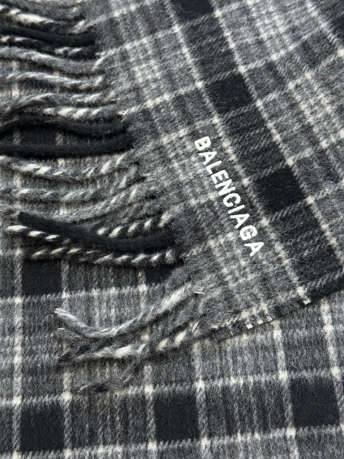 발렌시아가 스카프 상품이미지6