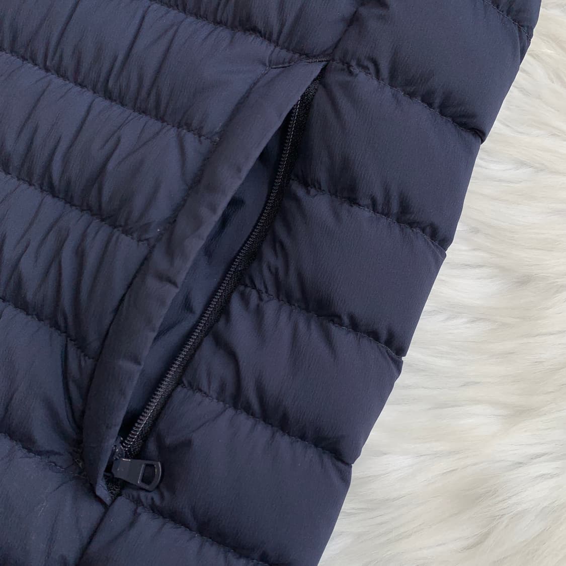 유니클로 후드 경량 다운 패딩 1746 상품이미지5