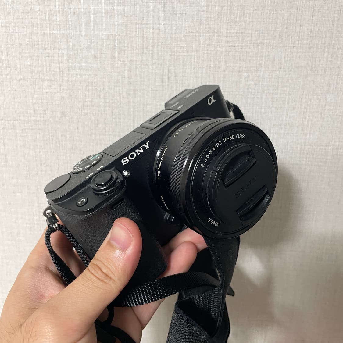 소니 a6300 번들렌즈 + sel50f18 일괄 판매 상품이미지6
