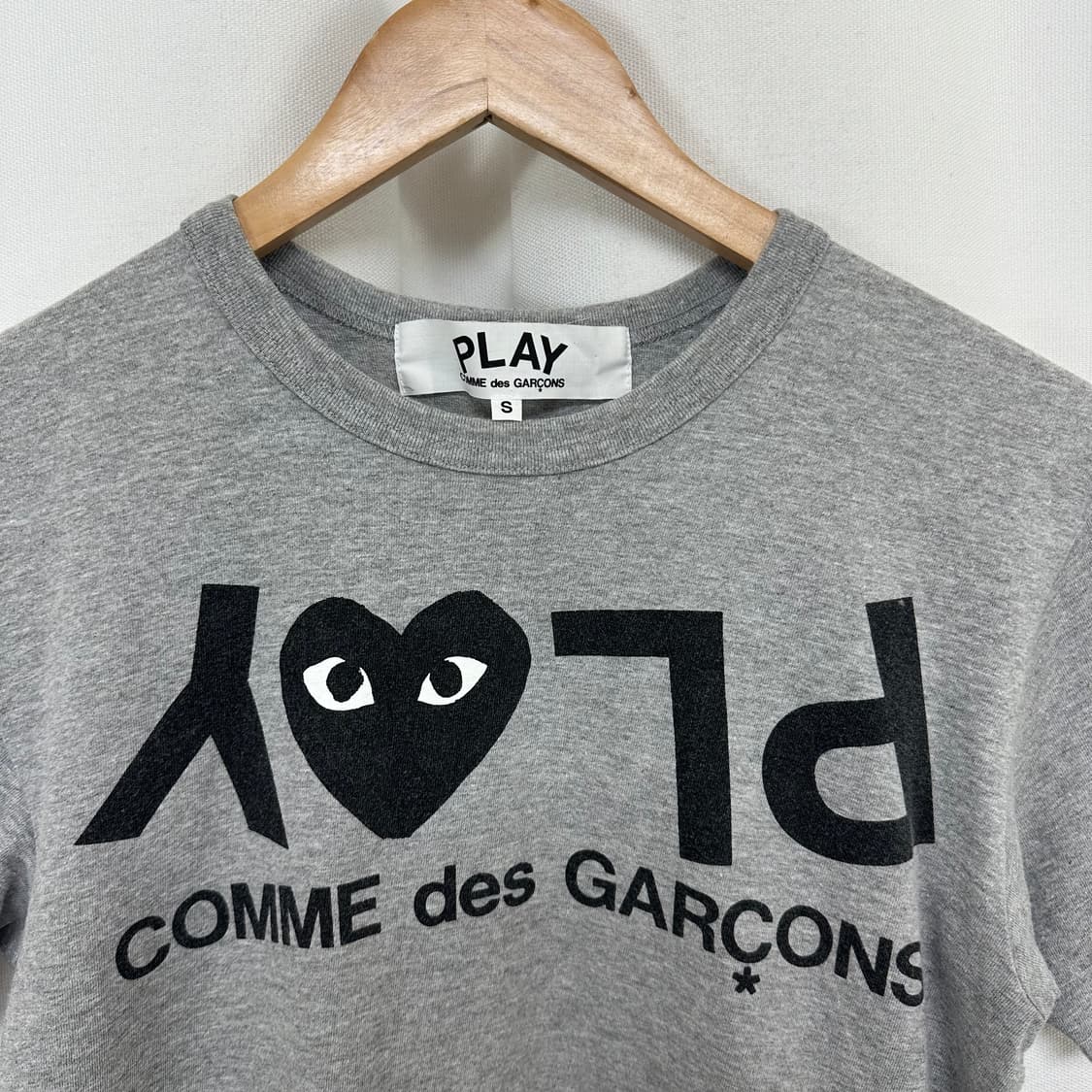 꼼데가르송 여자 면100% 반팔티 그레이 S  상품이미지2