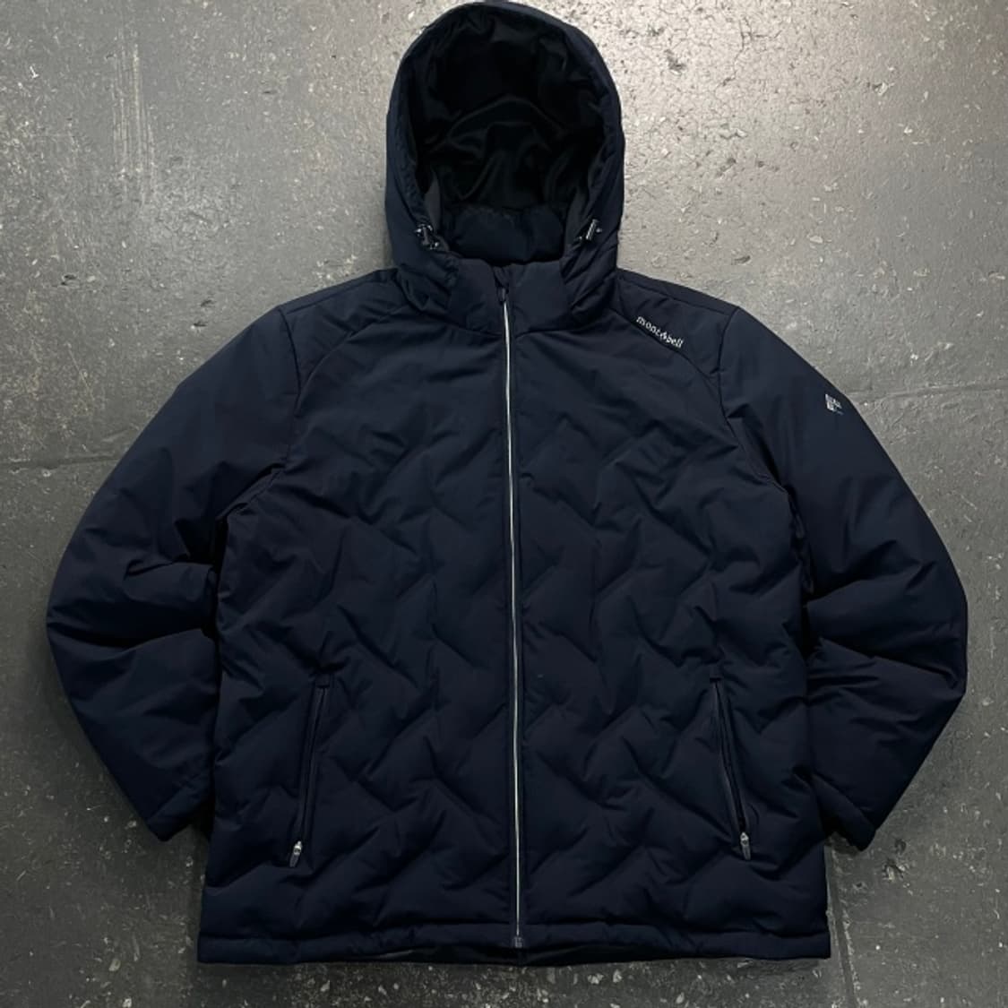 105 몽벨 고주파 경량패딩  상품이미지1