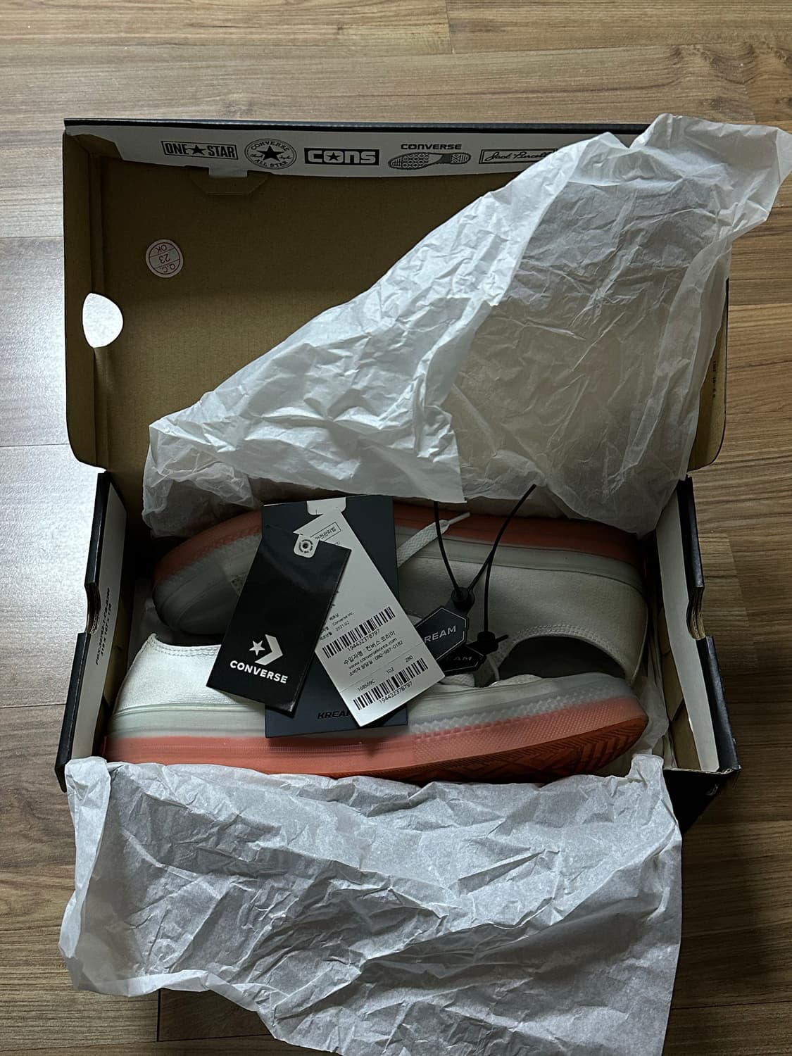 컨버스 척 테일러 올스타 CX 로우 화이트 와일드 망고 상품이미지4