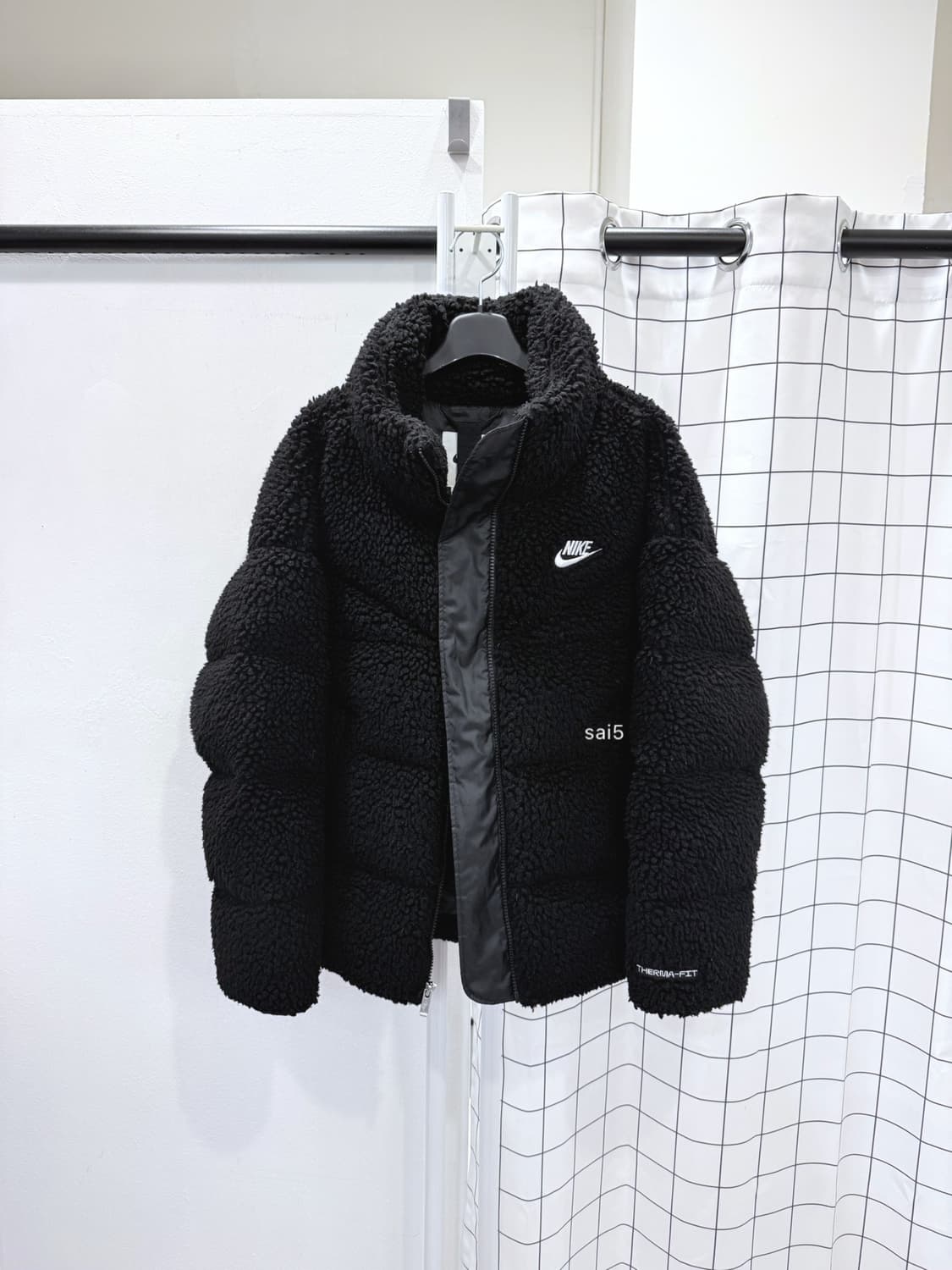 나이키 써마핏 우먼 셰르파 뽀글이패딩 상품이미지2