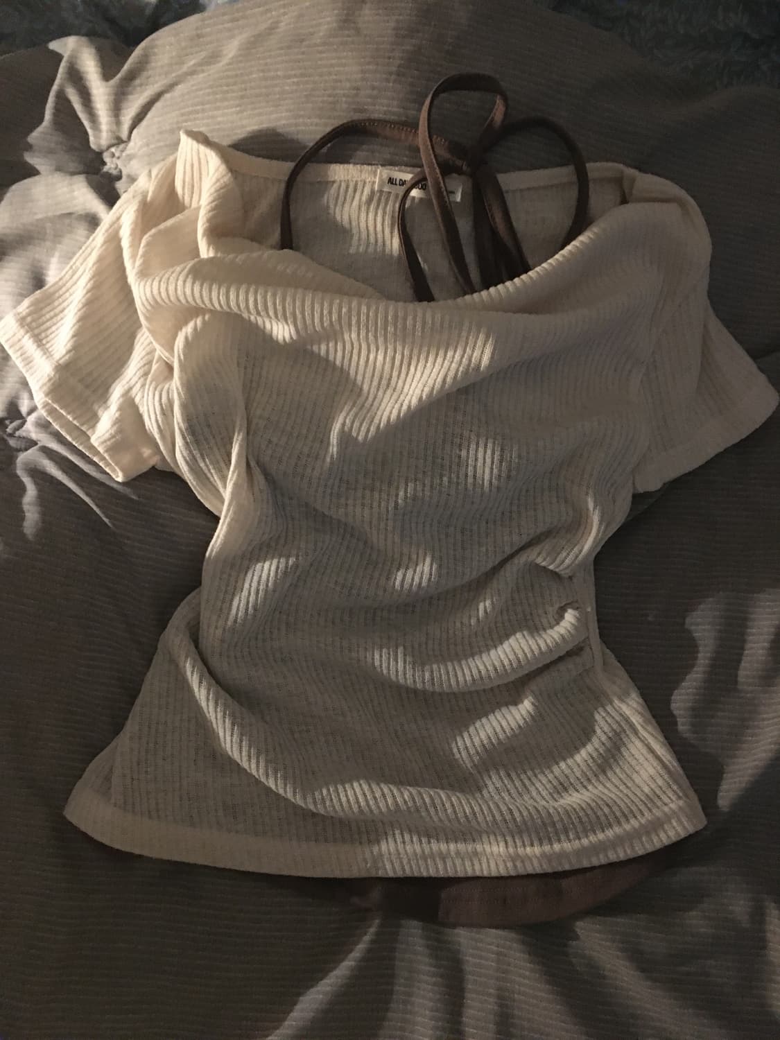 레이어드 오프숄더 반팔 판매 상품이미지1