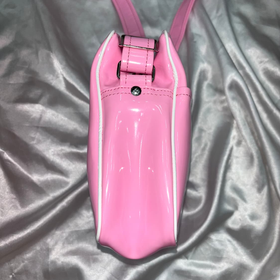 꼼데가르송 걸 에나멜 핑크 가방 상품이미지6