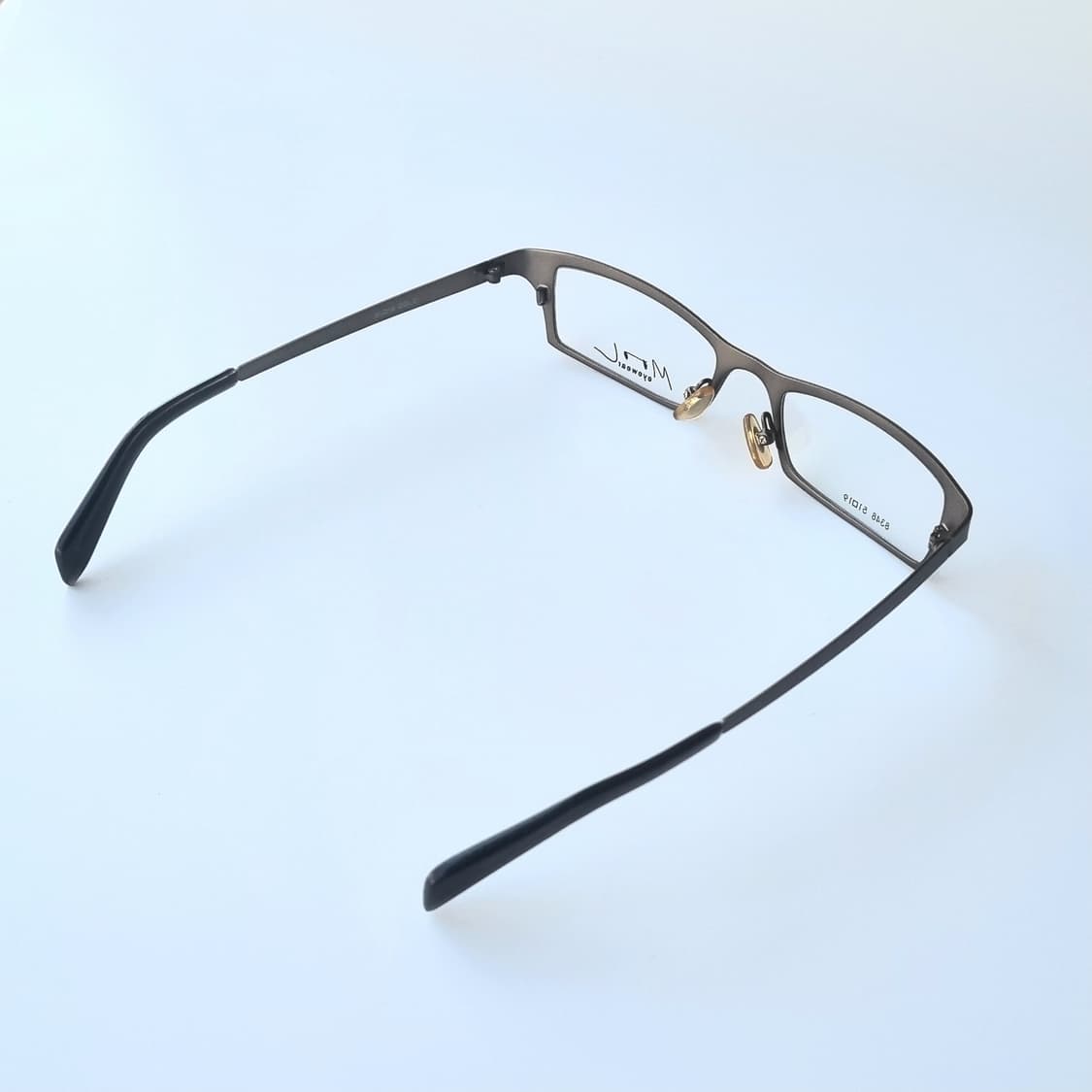 데드스탁 가볍고 편안한 데일리 메탈 안경테  589 상품이미지6