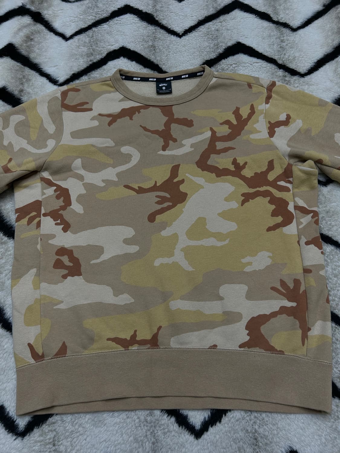 [M]나이키SB 카모 오버핏 맨투맨/기모 상품이미지3