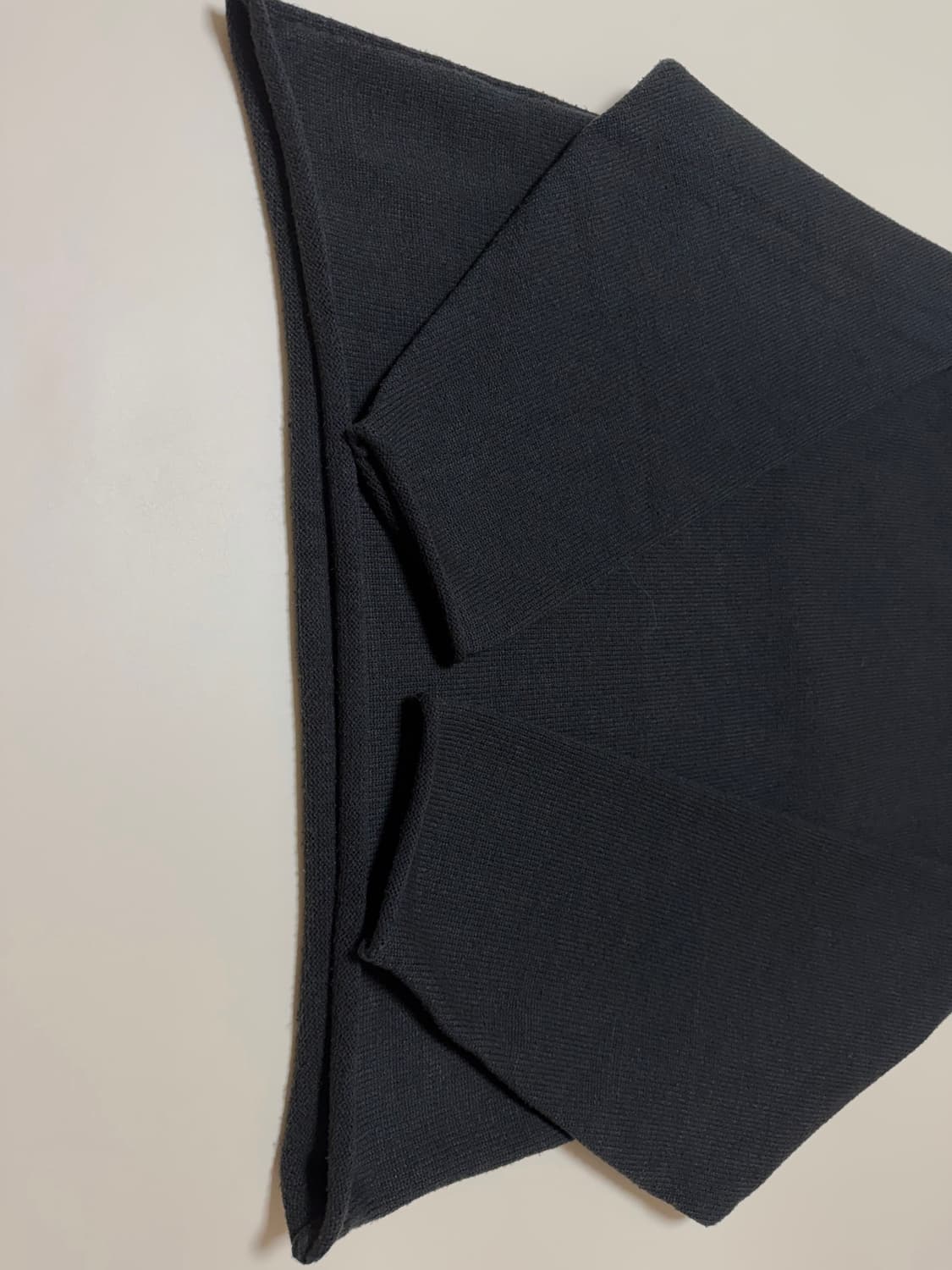 피어오브갓 에센셜 1977 로우 엣지 스웨터 아이언 L  상품이미지6