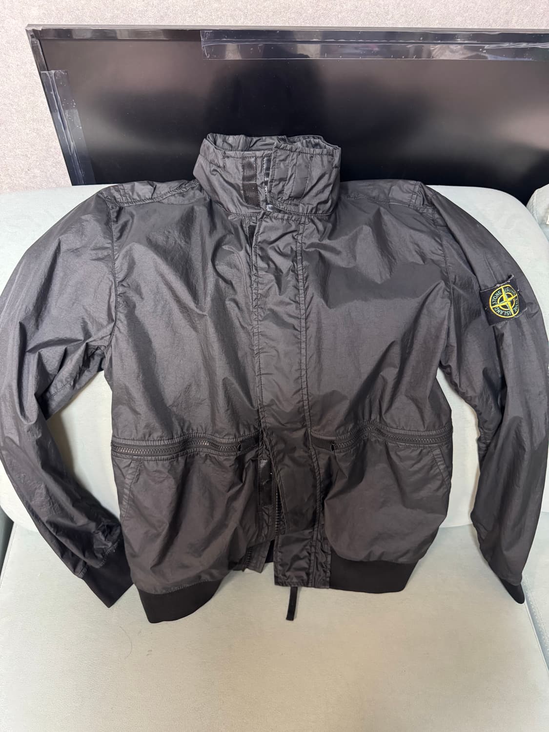 스톤아일랜드 멤브라나 바람막이 블랙 상품이미지1