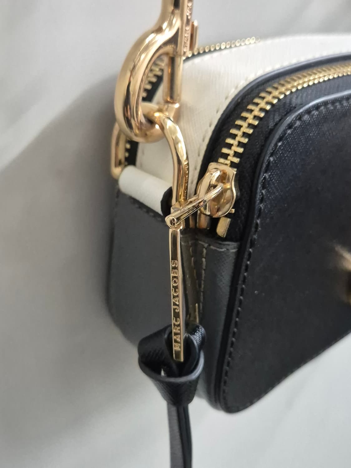 마크 제이콥스 트리 컬러 스냅샷  크로스바디 백 상품이미지4