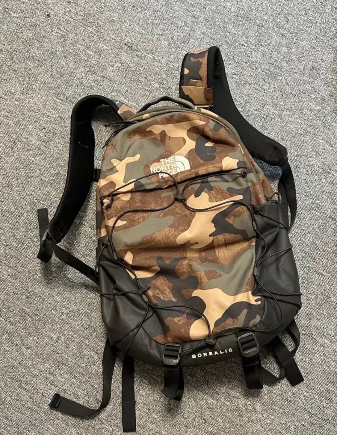 노스페이스  보레알레스 카모 백팩 상품이미지3