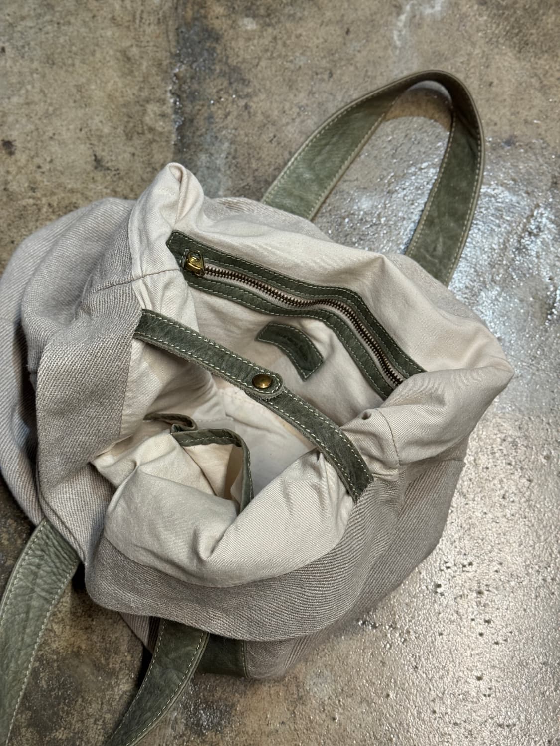 OS ) Hungry Bum 상품이미지7