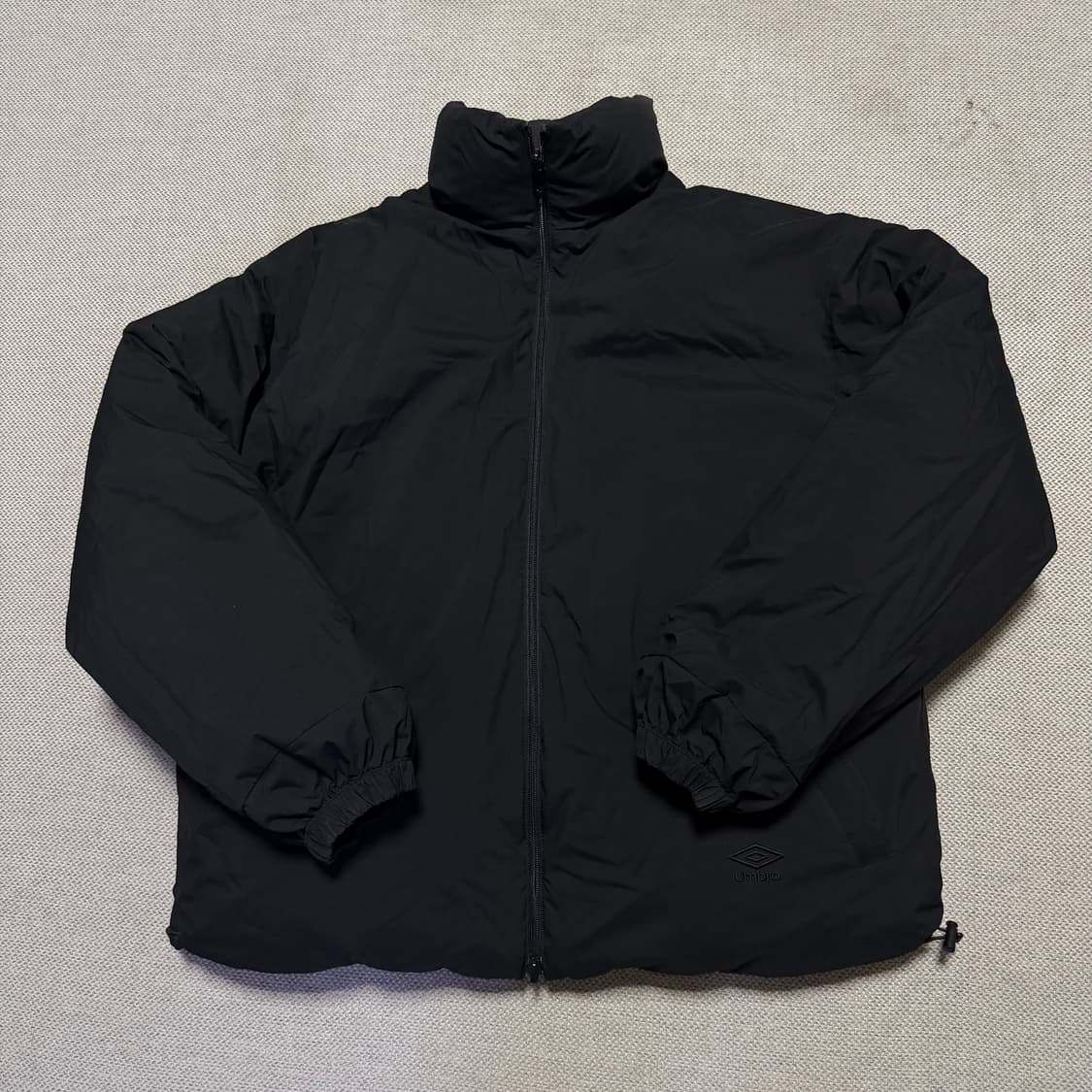 엄브로 멀티로고 리버시블 숏패딩 자켓 상품이미지1