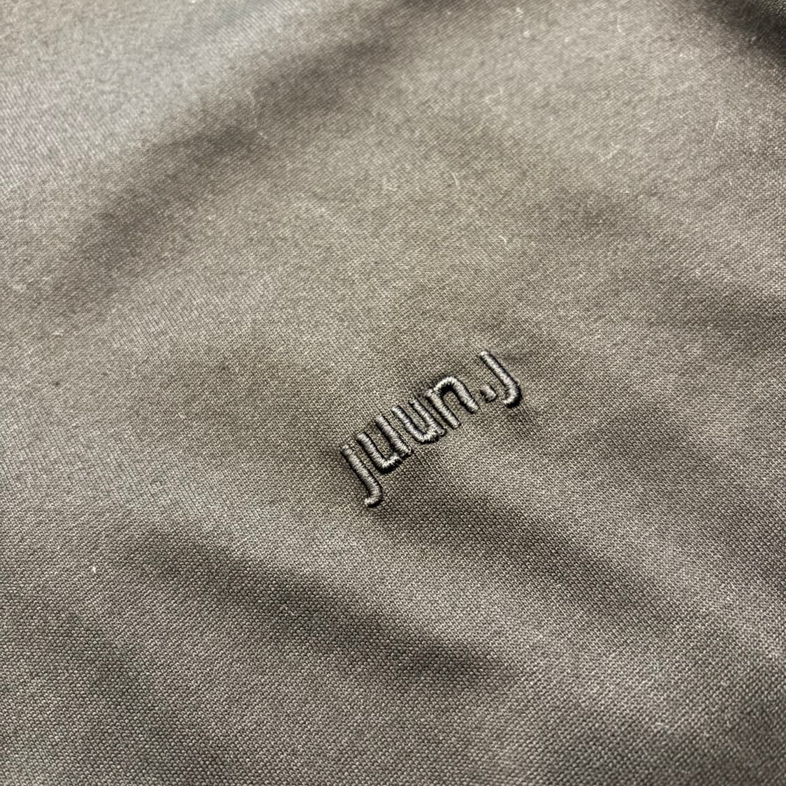 [L] 23ss 준지 무브먼트 블랙 롱슬리브 긴팔 티셔츠 D554 상품이미지6