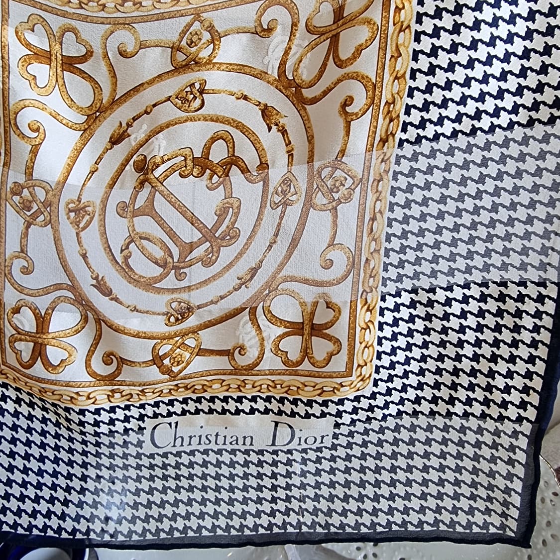 Christian Dior(크리스찬 디올) 하운드투스 실크 스카프 상품이미지3