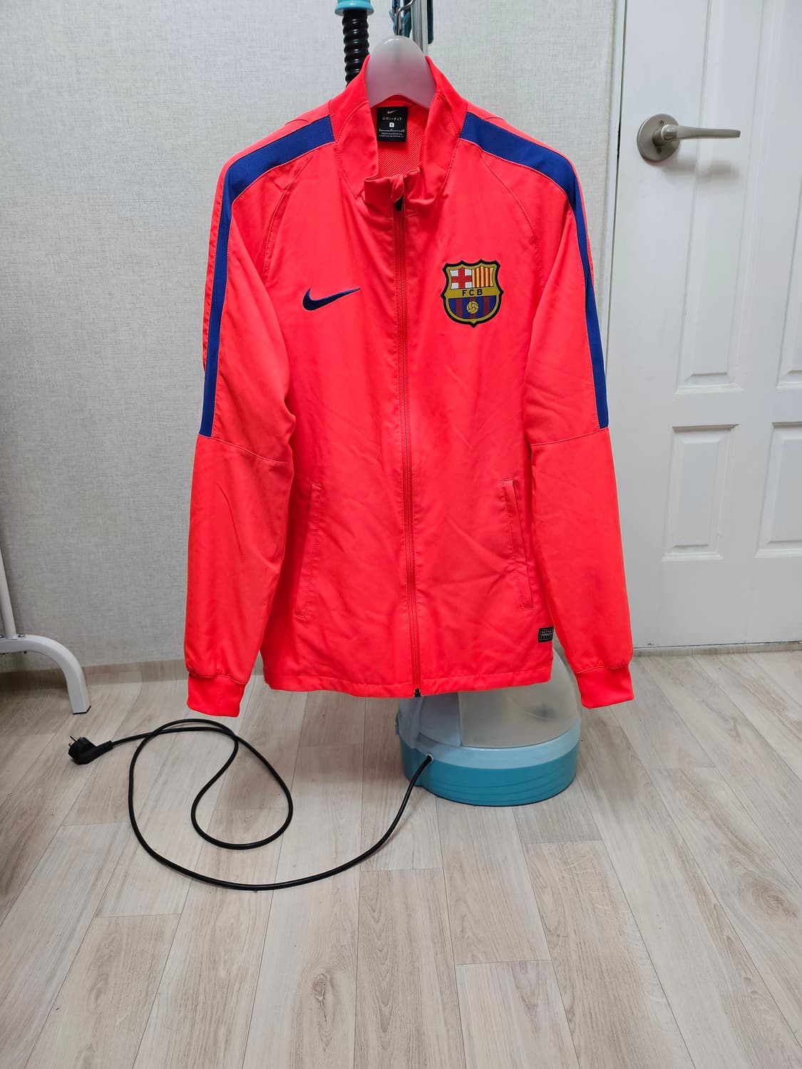 (95)M ☆초대장급☆ 나이키 바르셀로나 트랙자켓 바람막이 상품이미지1