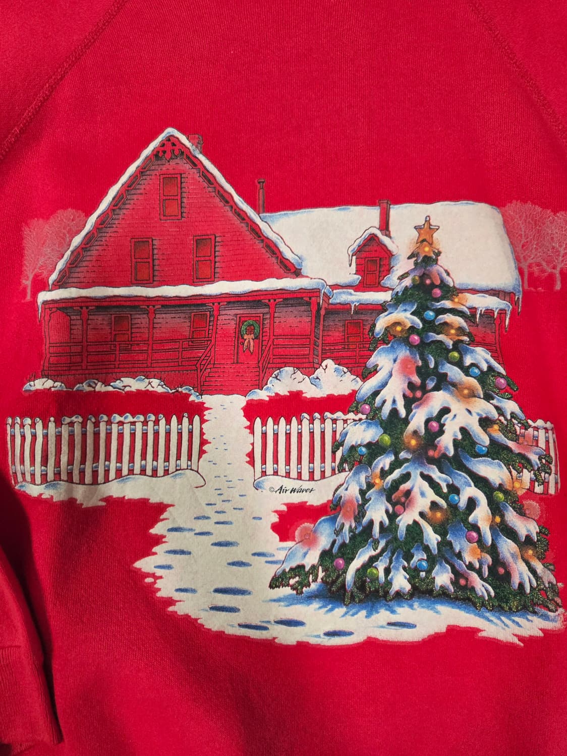 헤인즈 90s 크리스마스 트리 맨투맨 스웻셔츠 상품이미지1