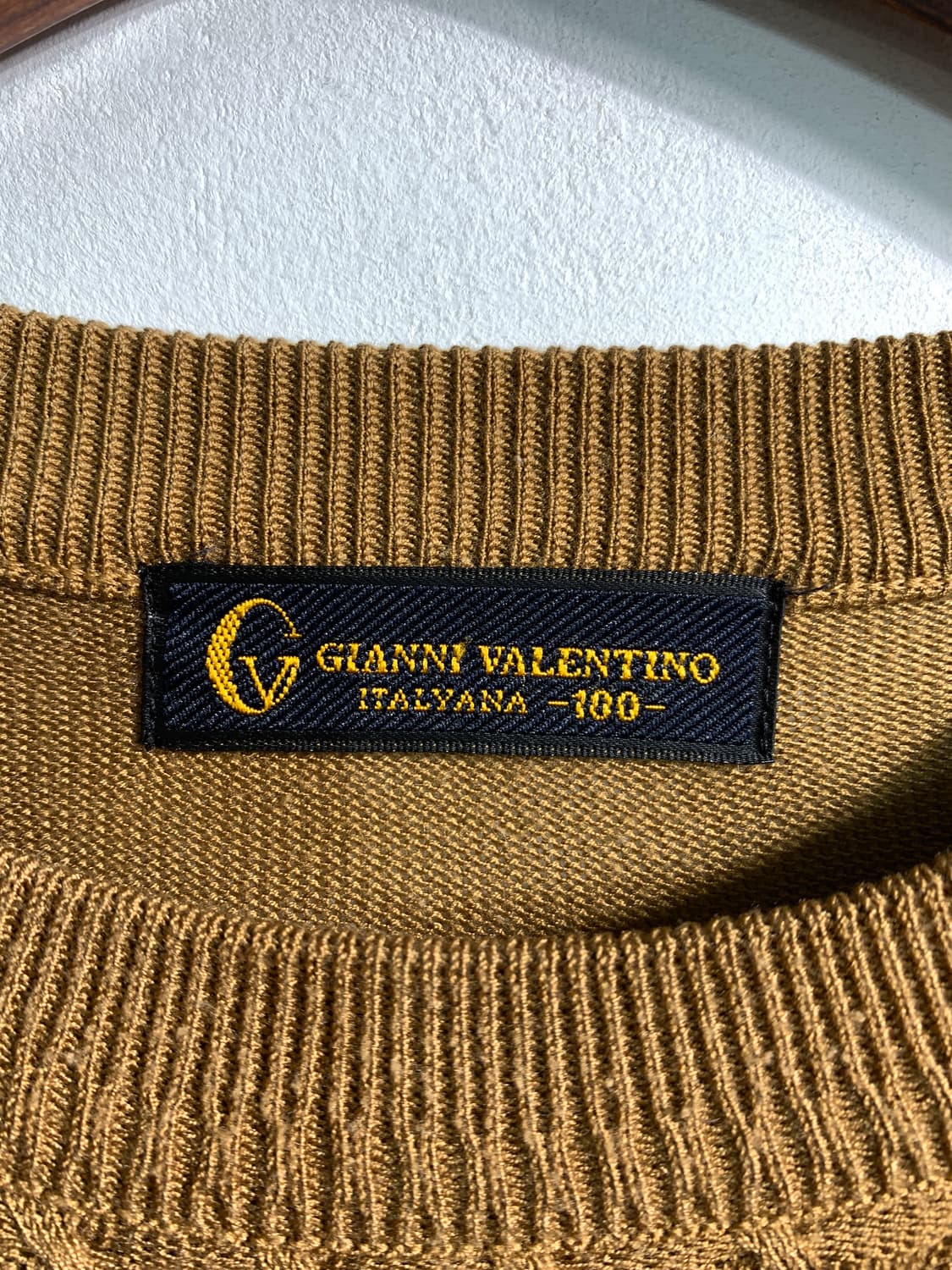 gianni valentino 발렌티노 니트 100 상품이미지7