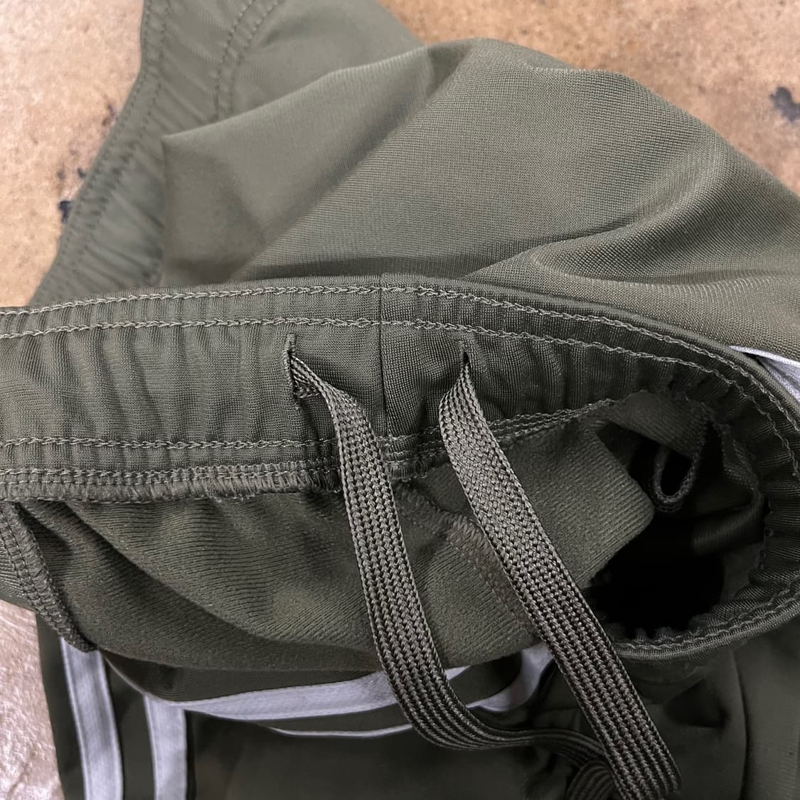 [정품/XL] 아디다스 삼선 트레이닝 바지 카키 b18 상품이미지6