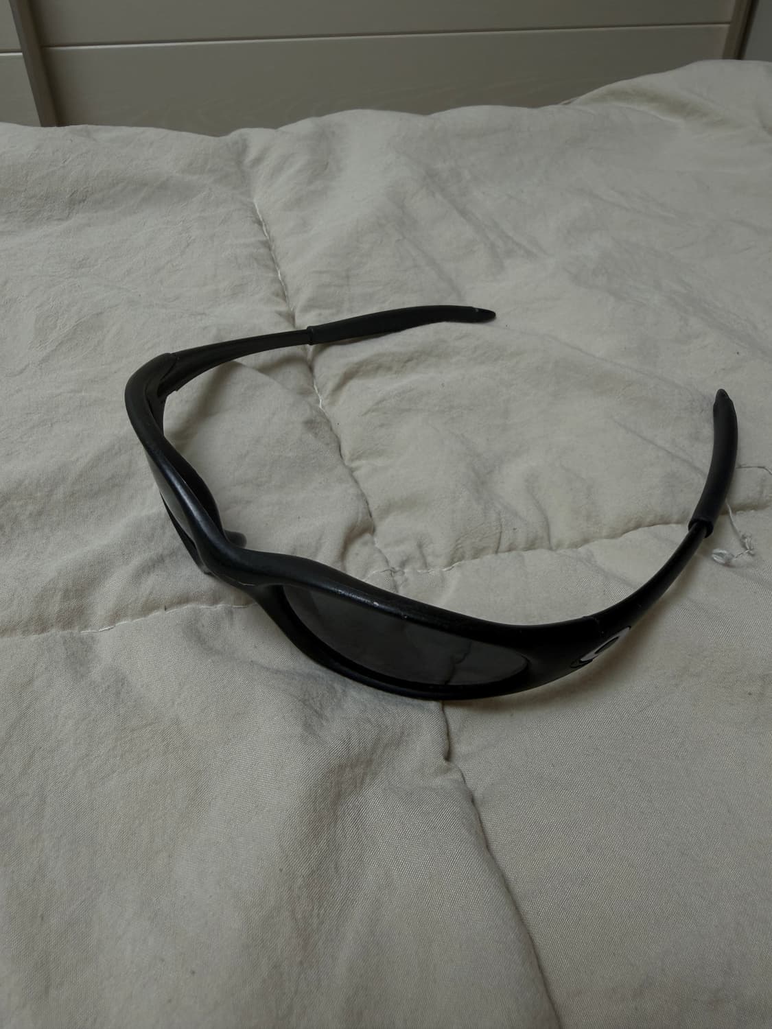 오클리 미뉴트 매트블랙 1.0 상품이미지1