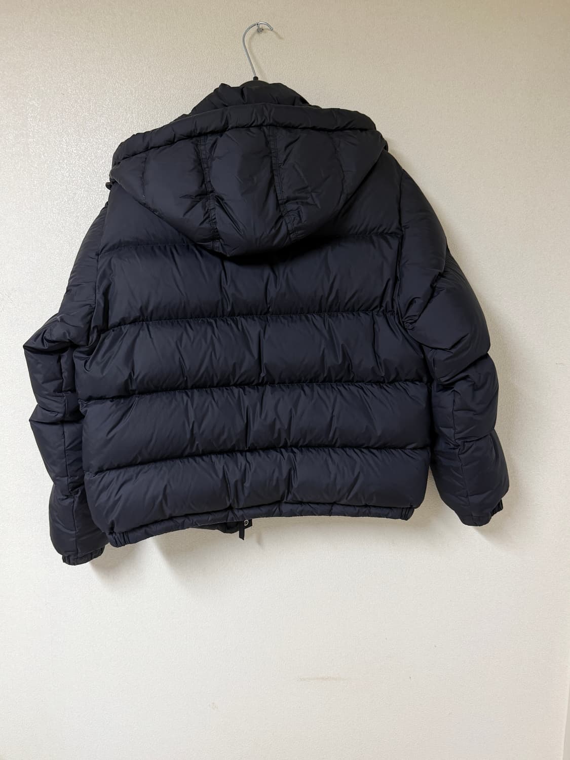 이스트로그 패딩 상품이미지2