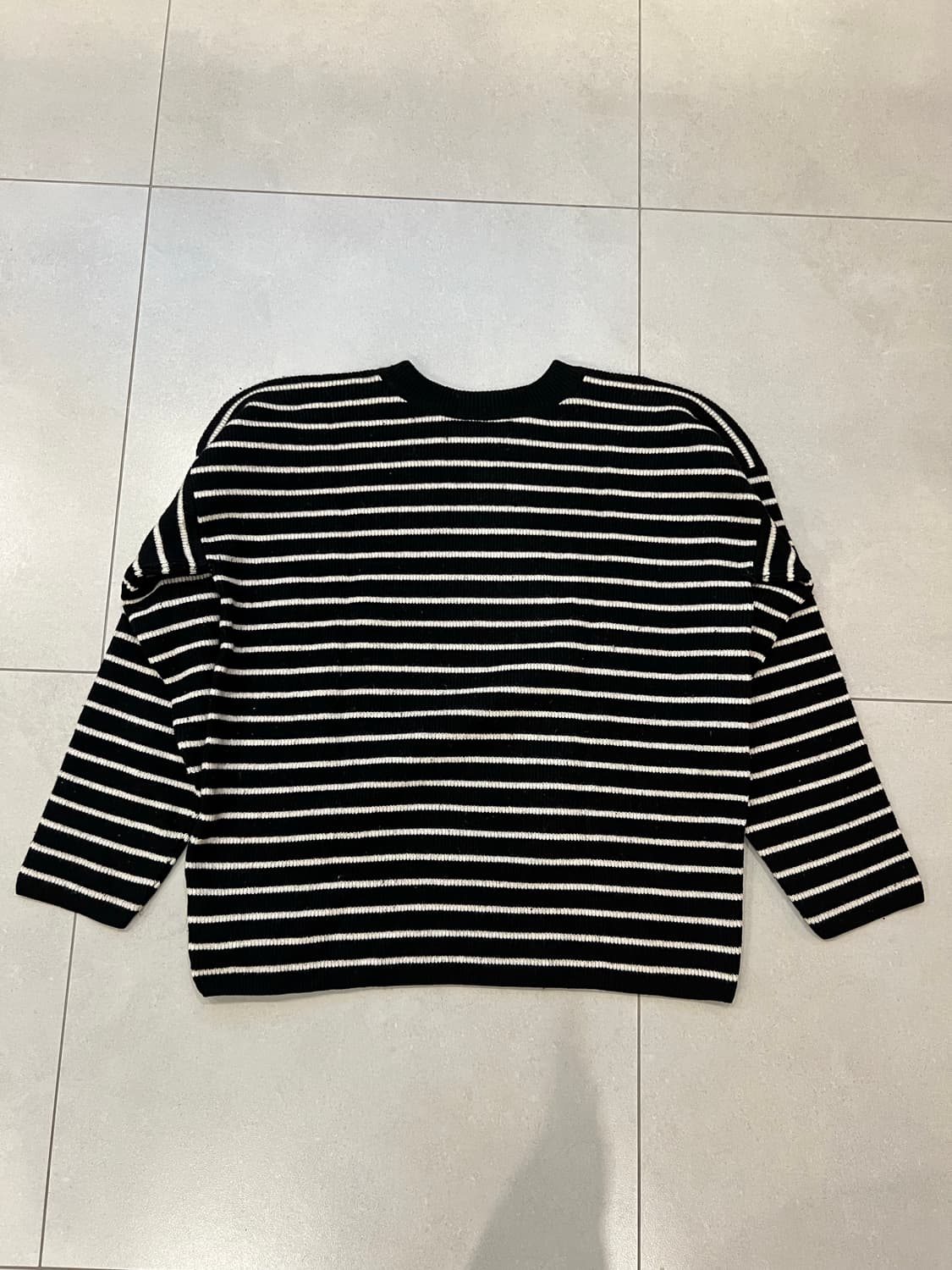 아미 헤비 메리노울 오버핏 스트라이프 니트 L 상품이미지2