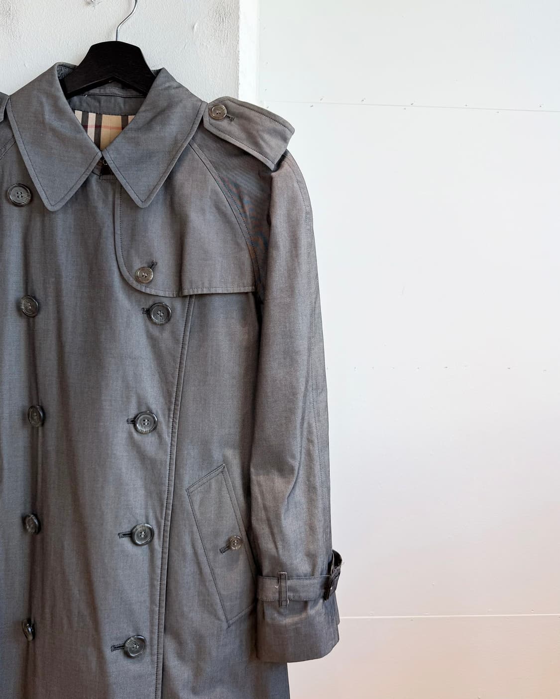 버버리 그레이 더블 트렌치 코트  상품이미지5