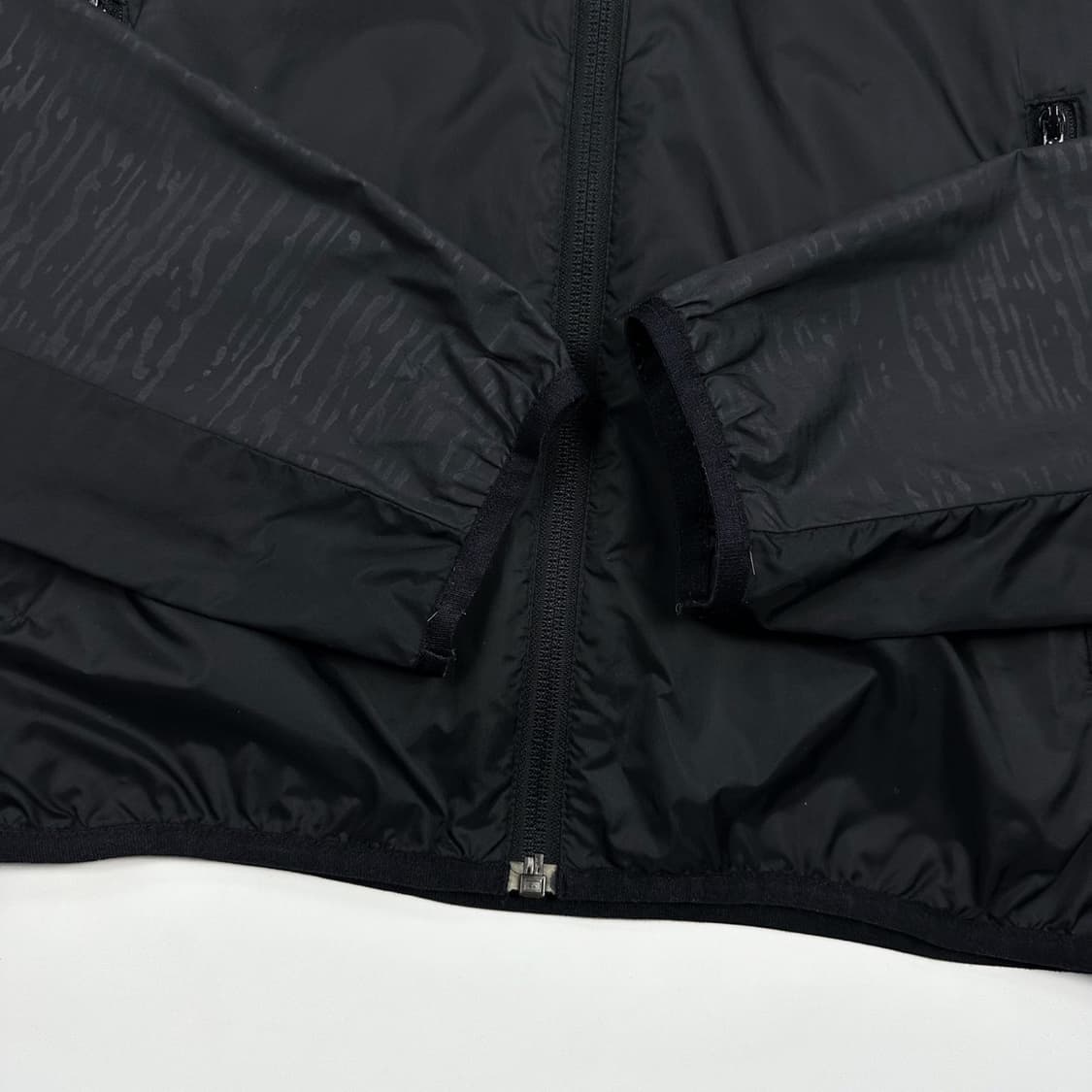 나이키 퓨추라 윈드러너 블랙 바람막이 자켓 (M) 상품이미지4