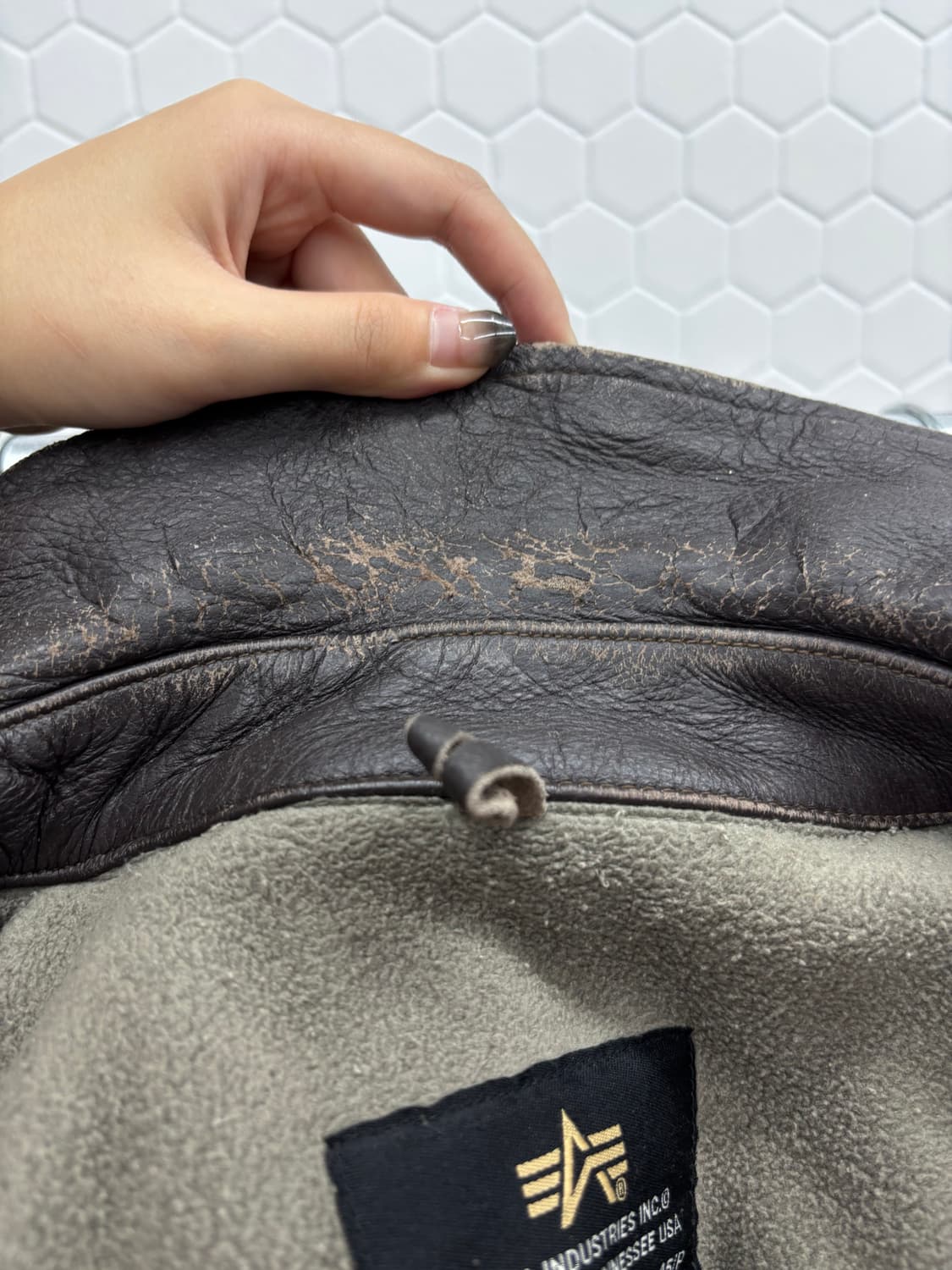 알파인더스트리 레더넥 봄버 자켓 상품이미지6