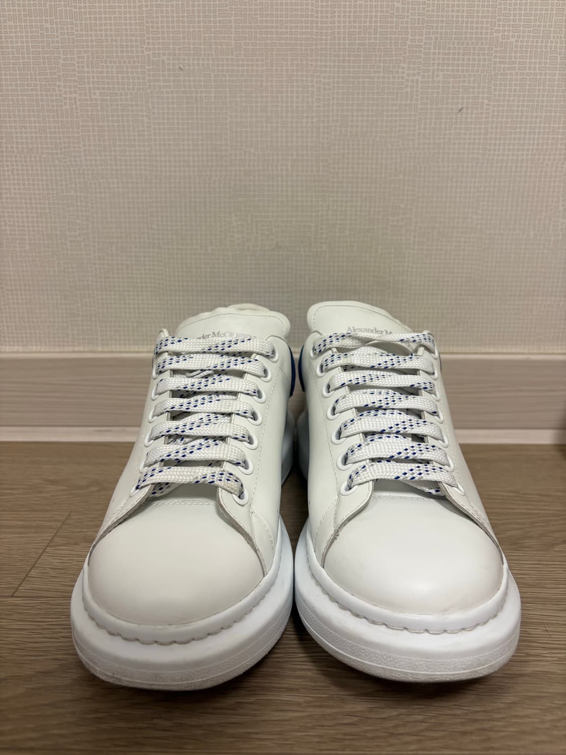 알렉산더 맥퀸 오버솔 상품이미지1