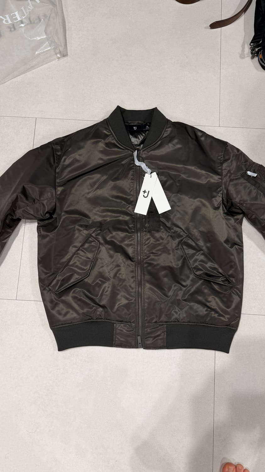 유니클로 질샌더 ma1 xl 그레이 상품이미지1