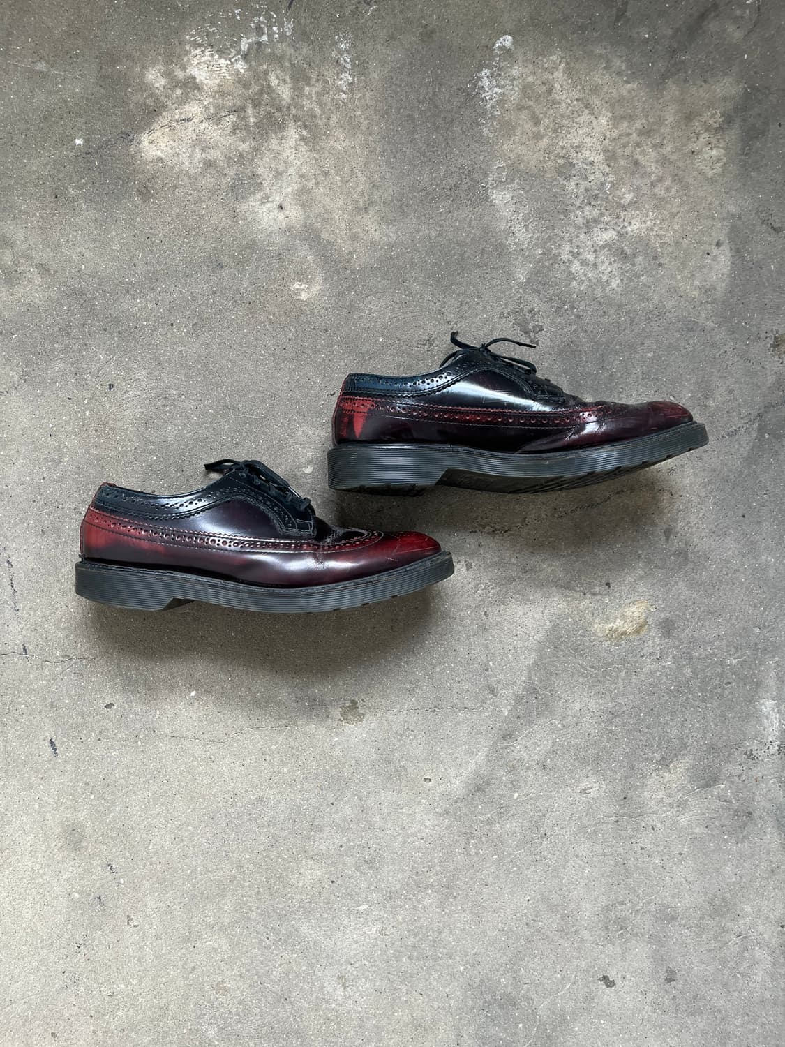 Dr.martens MIE 레드컬러 윙팁 상품이미지4