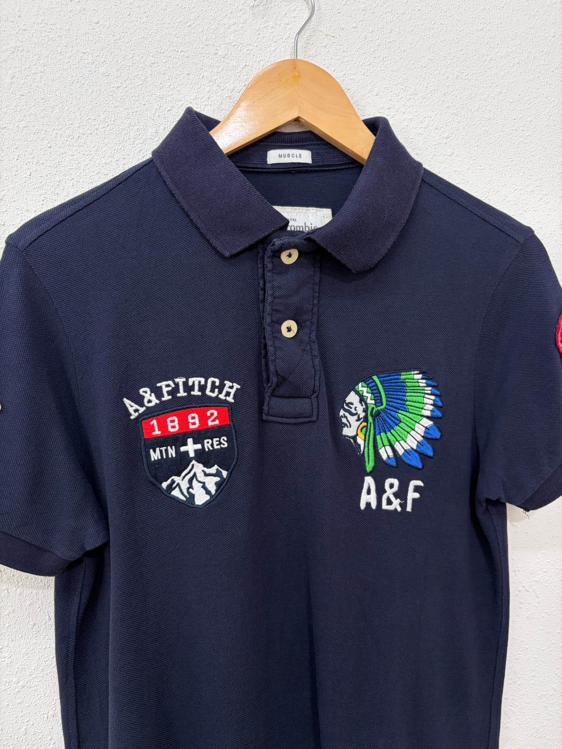 Abercrombie 인디언 자수 PK 카라 반팔티 상품이미지2