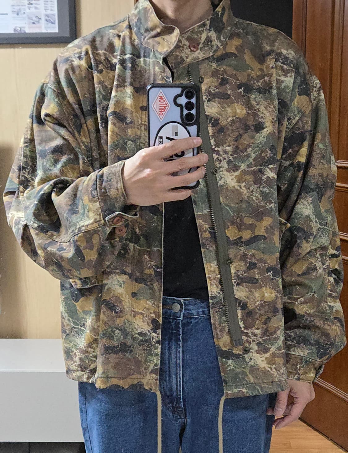 (착샷) 아더피츠 숏 카멜 야상 모즈 코트 상품이미지8