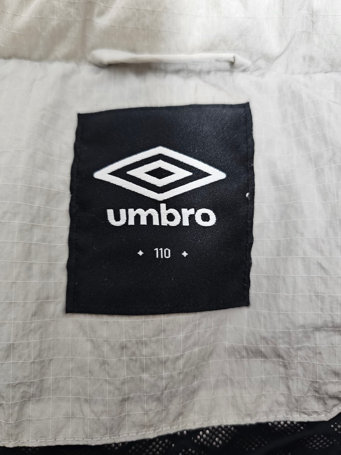 엄브로 크랙다잉 구스다운 패딩 2XL 상품이미지3