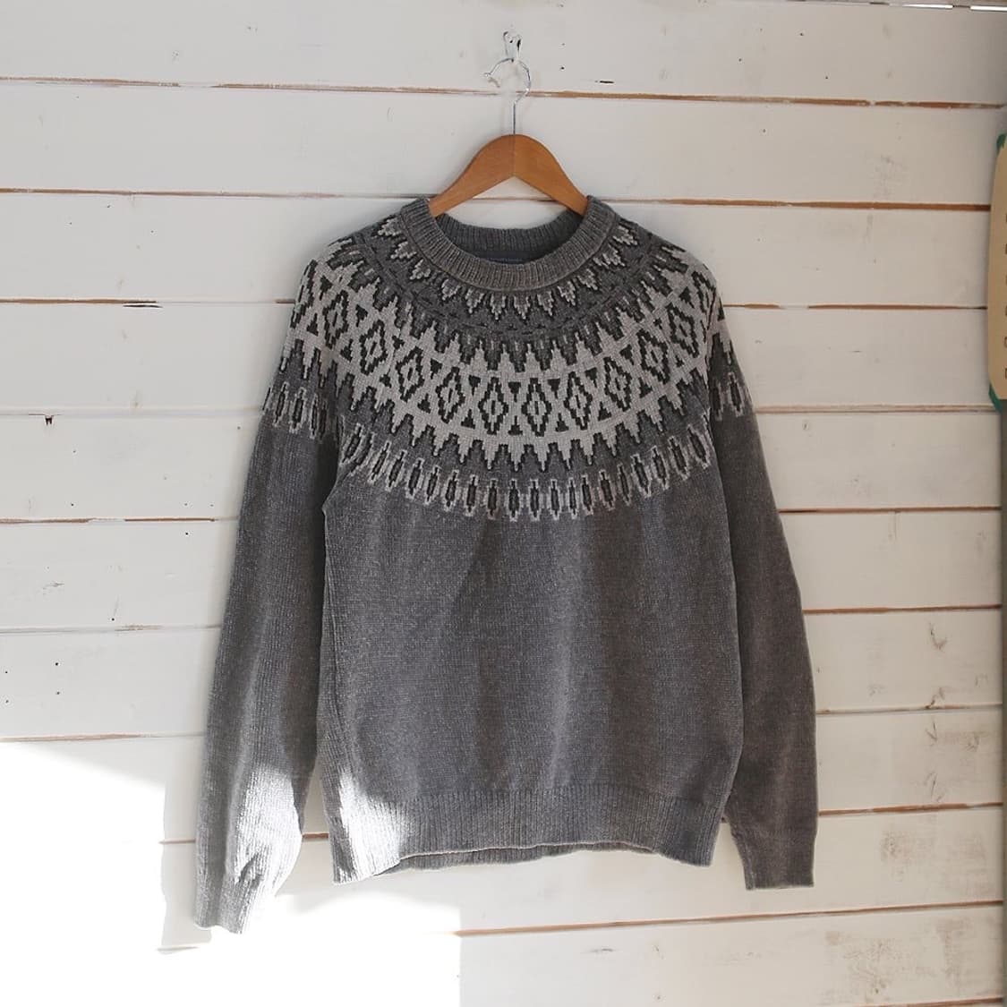 (착용컷) SEASON REASON 패턴 니트 상품이미지1