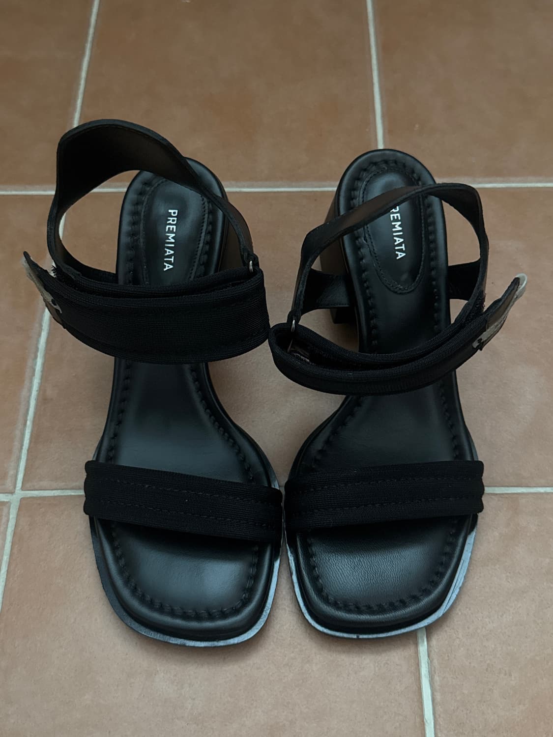 프리미아타 벨크로 스트랩 힐 샌들 상품이미지1