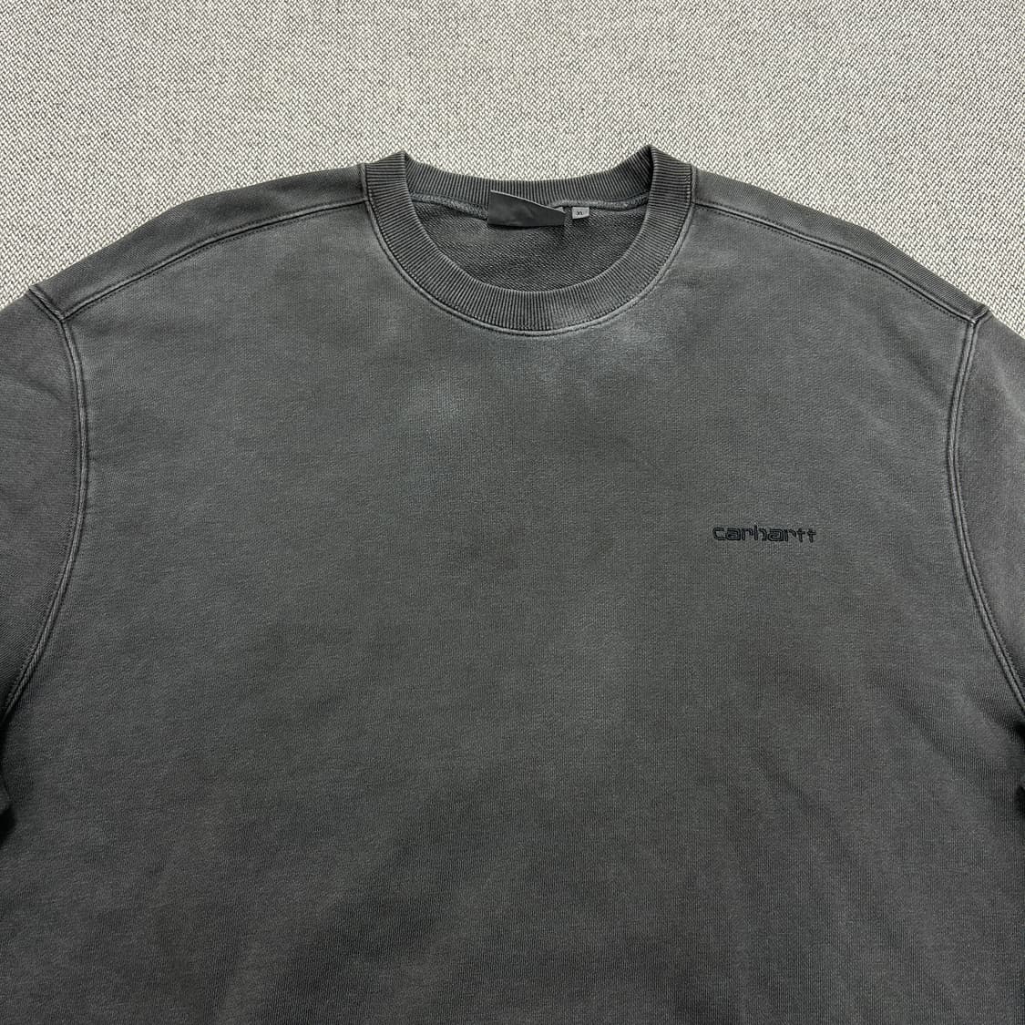 칼하트 더스트 스크립트 맨투맨(XL) 상품이미지4