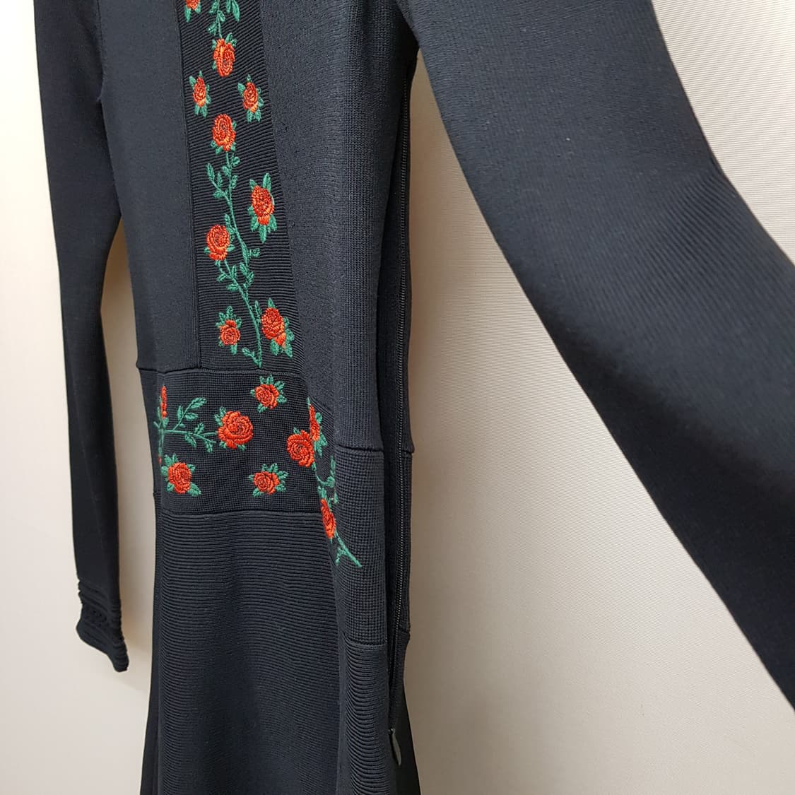 산드로 SANDRO 로즈 자수 롱원피스 1사이즈 상품이미지5