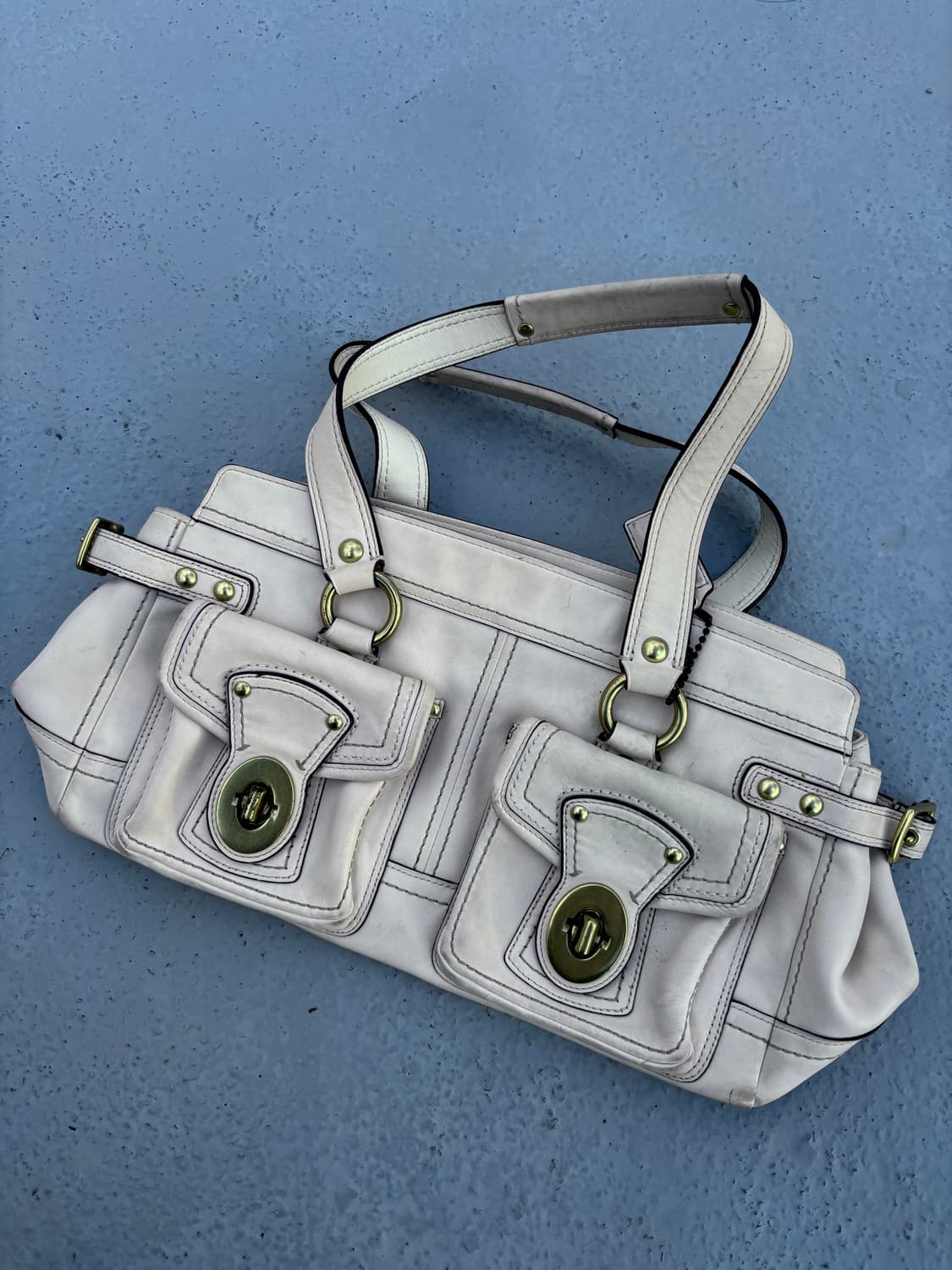 “Coach” 00‘s 65주년 한정판 레거시 숄더백 상품이미지1