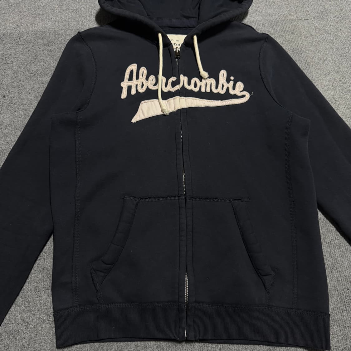 아베크롬비 블랙 후드집업 L 상품이미지2