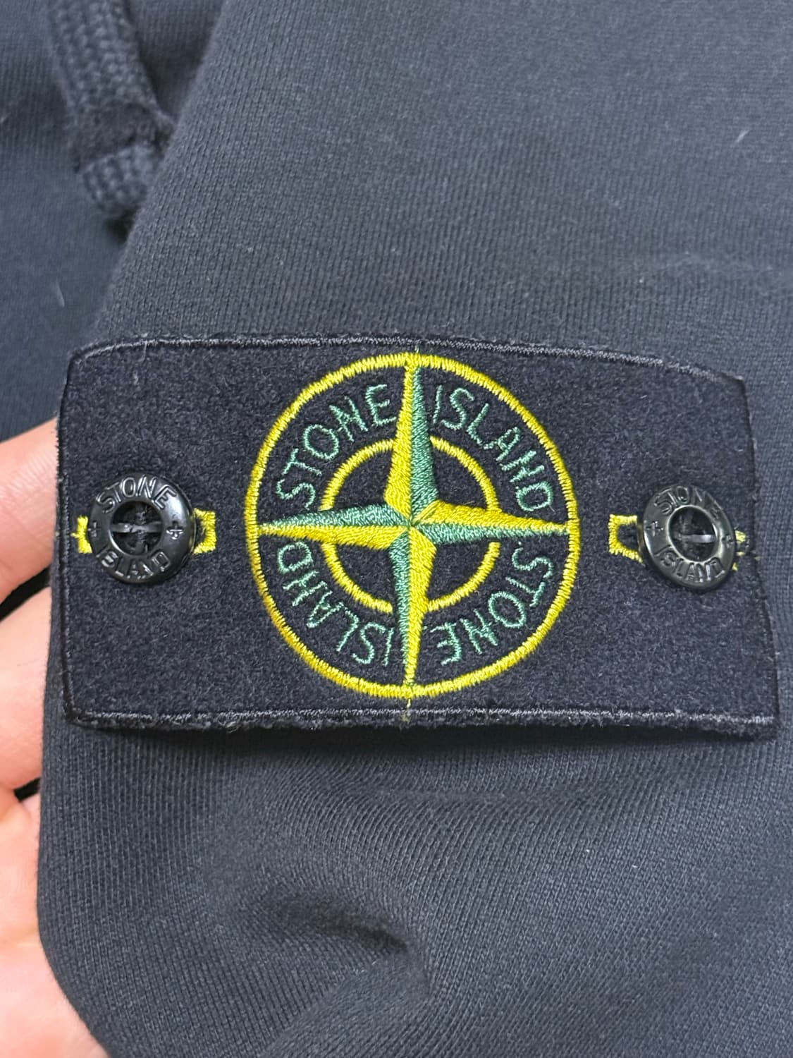 스톤아일랜드 25ss 후드집업 상품이미지2