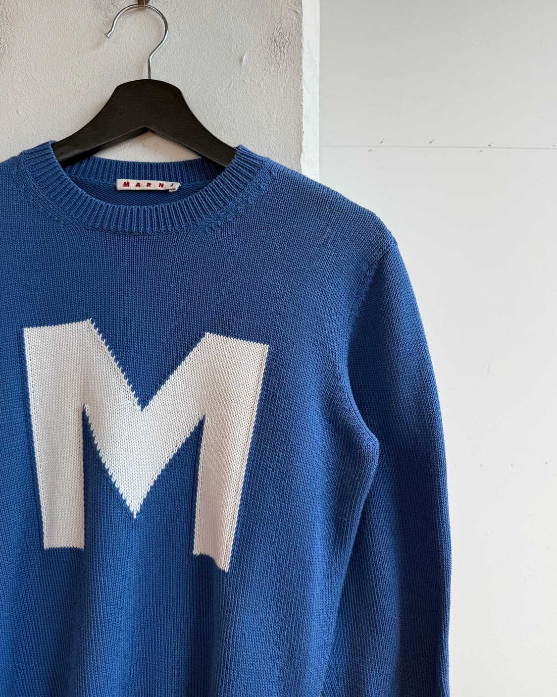 마르니 블루 M로고 코튼 라운드 니트  상품이미지5
